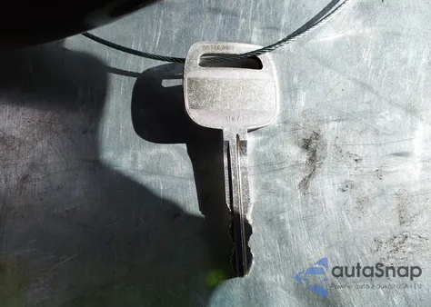 2005 Toyota Camry Se z USA, uszkodzony, nr VIN 4T1BE32KX5U569590